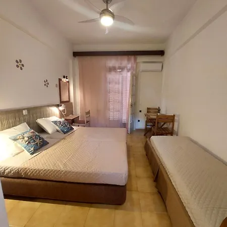 Dionysos Aparthotel