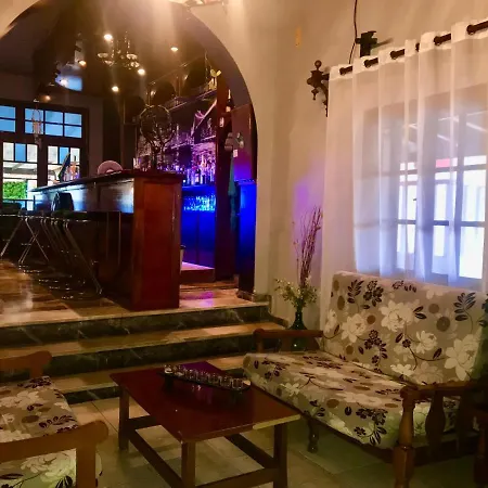 Dionysos Lejlighedshotel